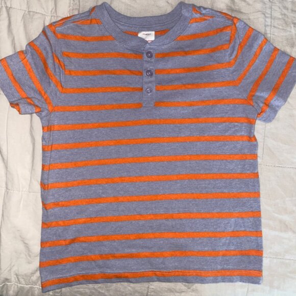 Hanna Andersson Orange & Gray Recycled Striped Henley Tee. Size 5 - Picture 3 of 4